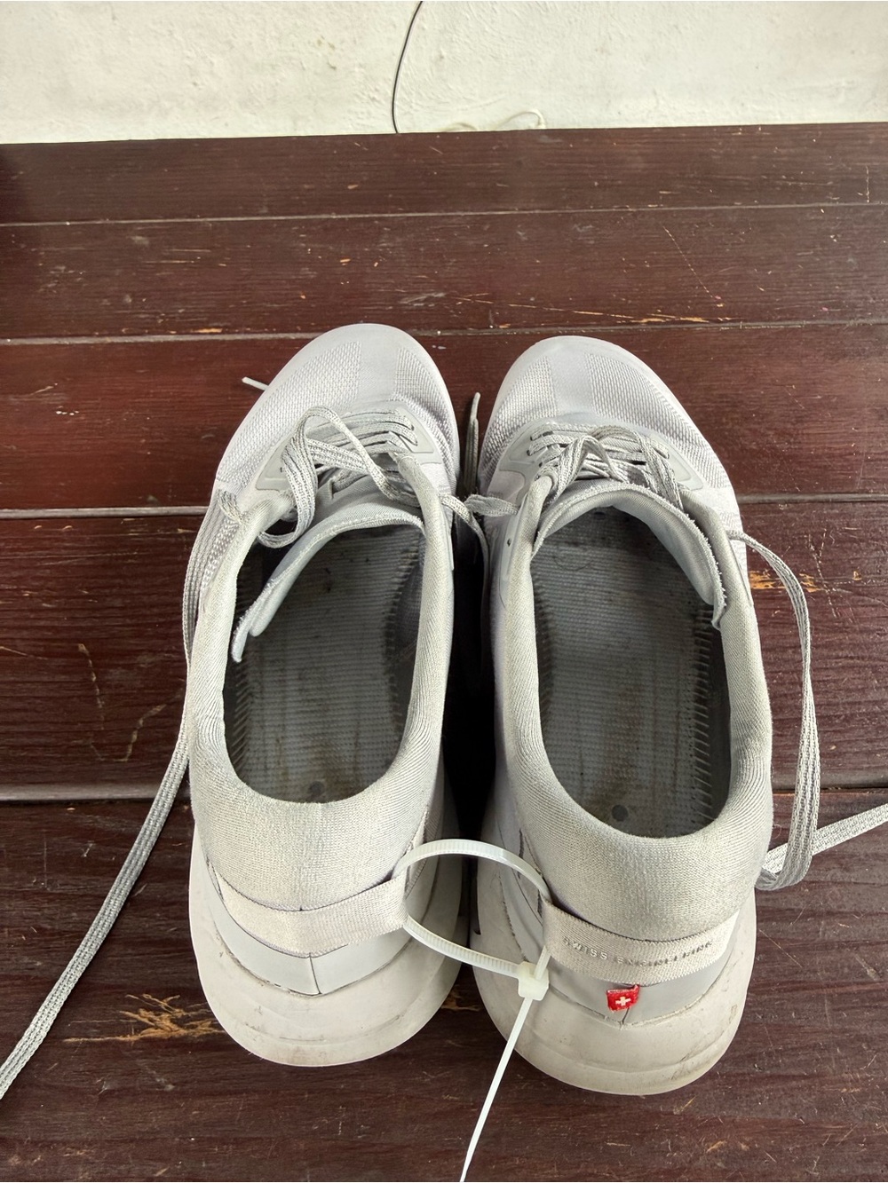 On Cloudrunner Cloudzone Running Tennis Shoes Men’s 9 - Picture 7 of 8